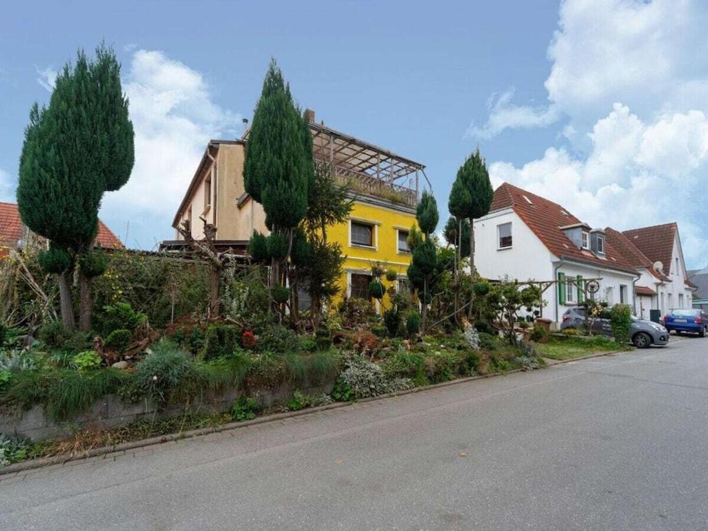 Inhabitable Museum In With Garden * Wißmar